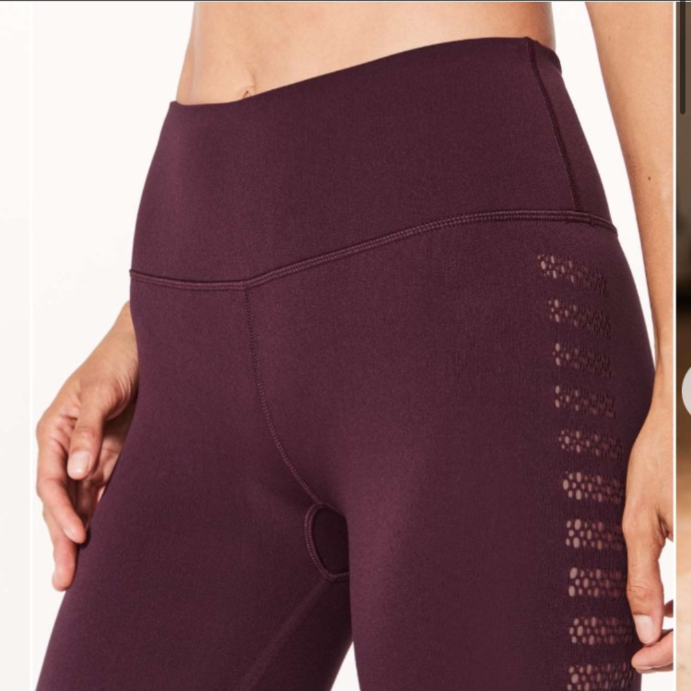 Lululemon Reveal 25in